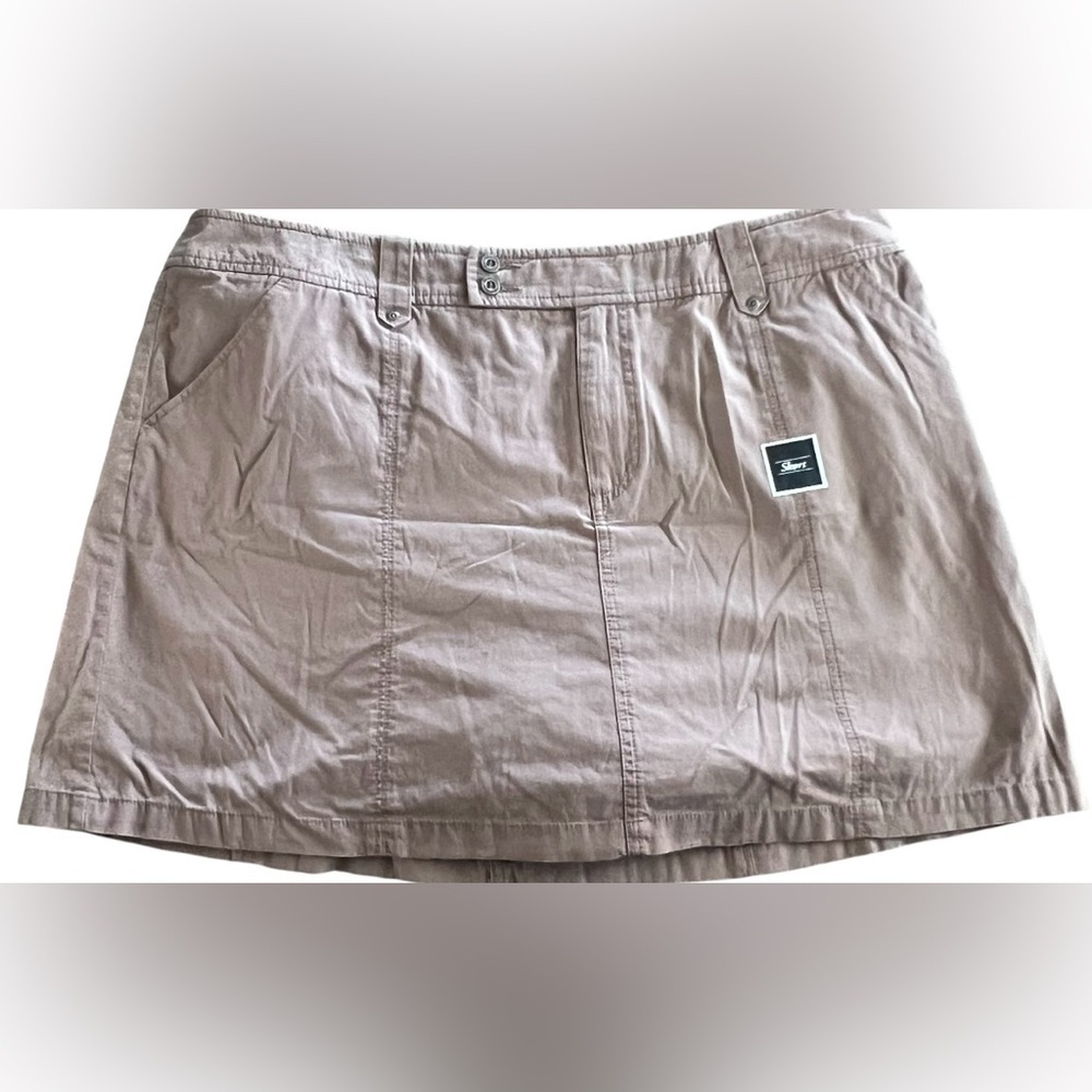 Sonoma Khaki Skorts with Button Accent/NWT/Size 20